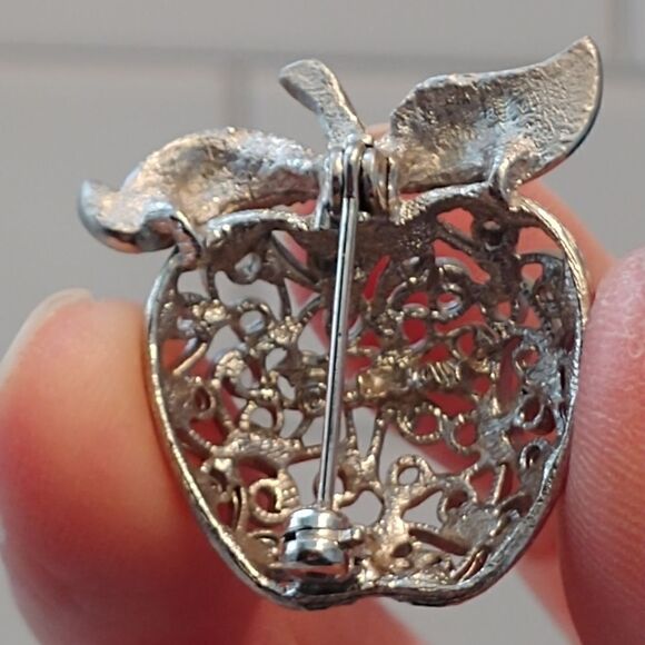 2 for $20 Vintage Silver Filigree Apple Pin - Picture 4 of 6